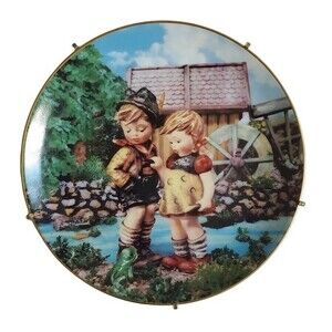 Hello Down There by M. I. Hummel collector plate # L02785